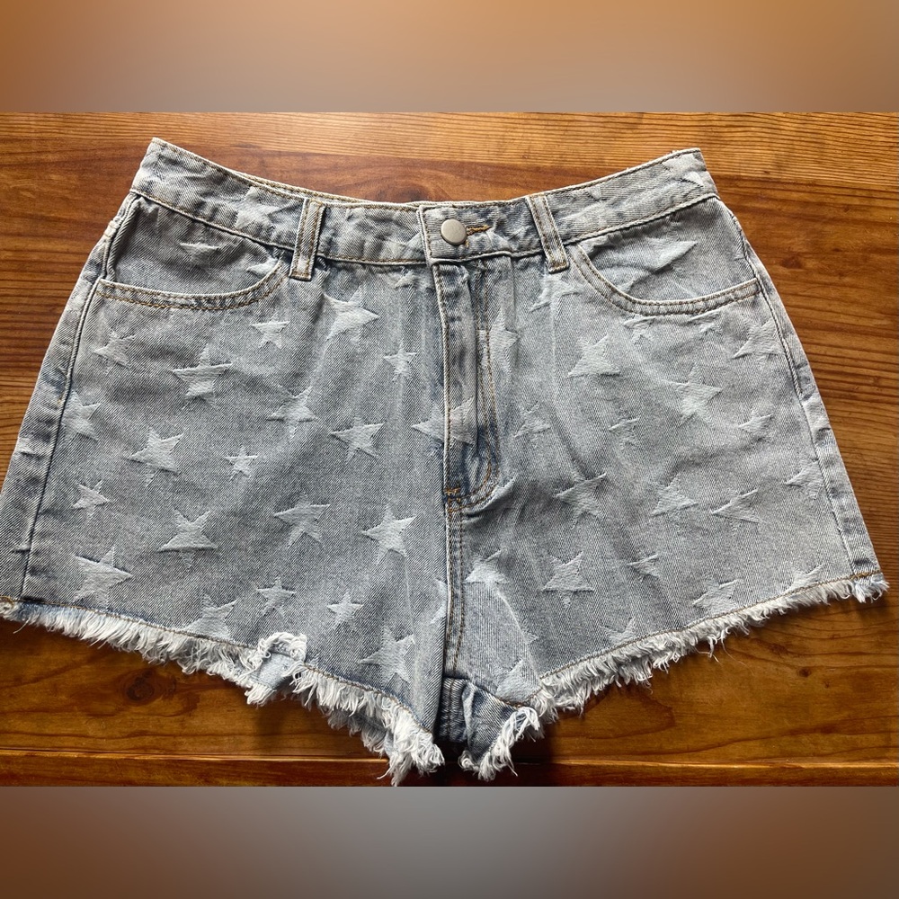 LE LIS Star Patterned Gray Denim Shorts large Women Denim Stars